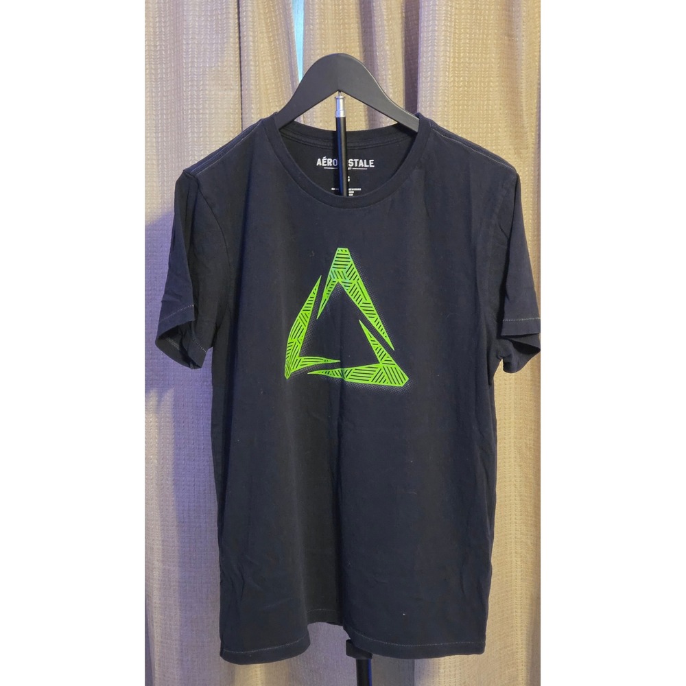 Aeropostale Geometric Triangle Graphic T-Shirt Men's Size Large‎ Black Green